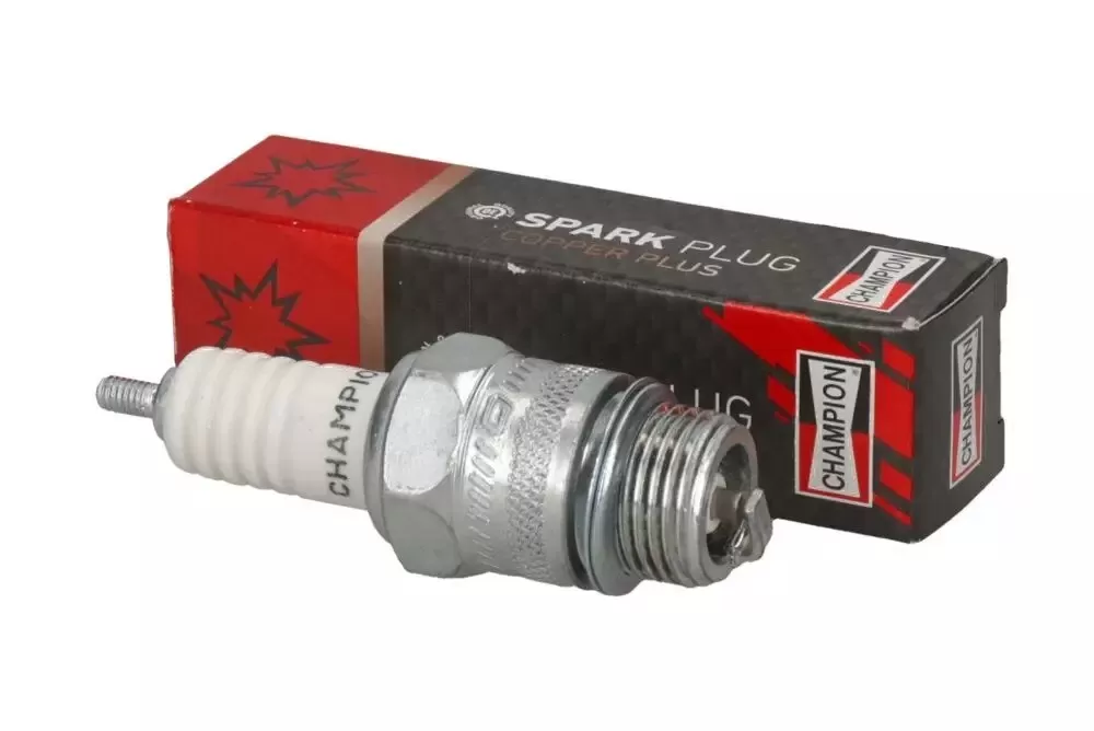 Champion Spark Plug RAX92DC