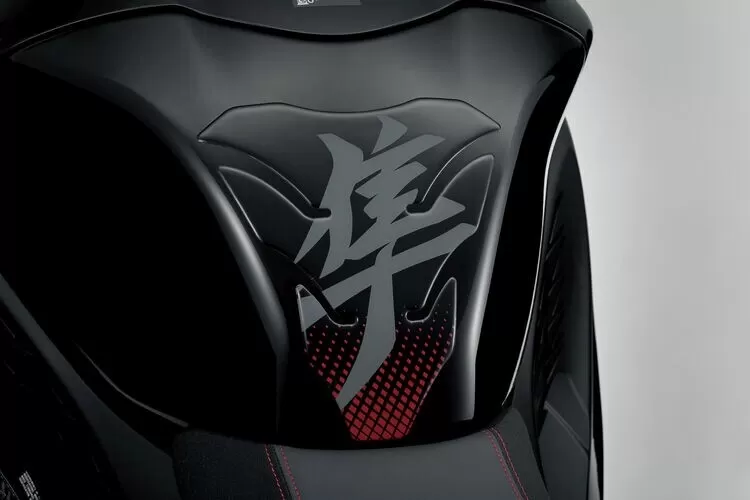 Suzuki Tankpad Hayabusa Logo Red Accent