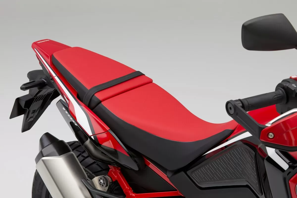 Honda High Seat *R-138L* Paulista Red