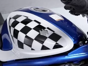 Suzuki Tank Design Set 'Chequered Flag' Gladius 650 (09-15)