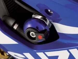 Suzuki Grille Visor Kit GSX-R 600/750 (04-05)