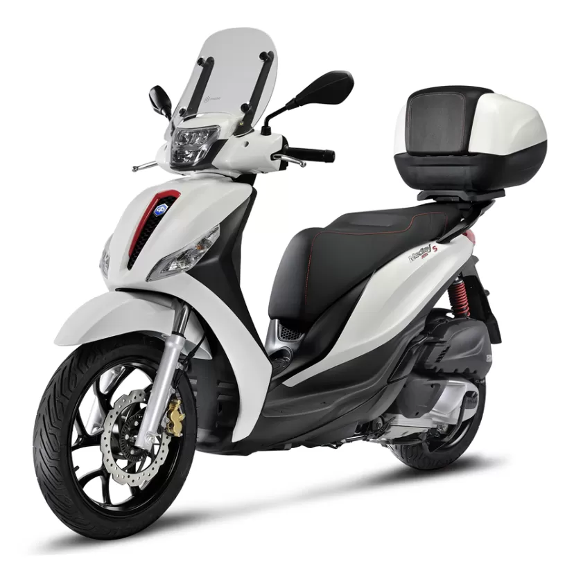 Piaggio Windshield Clear Medley 125/150