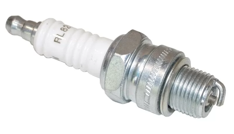 Champion Spark Plug RL82C OE086