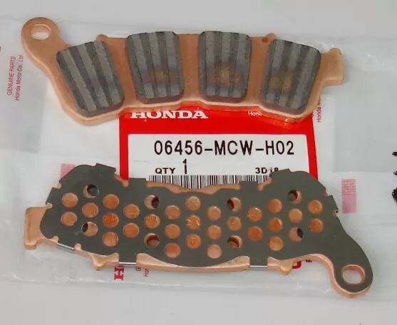 Honda Pad set, Right Front 06455MCWH02
