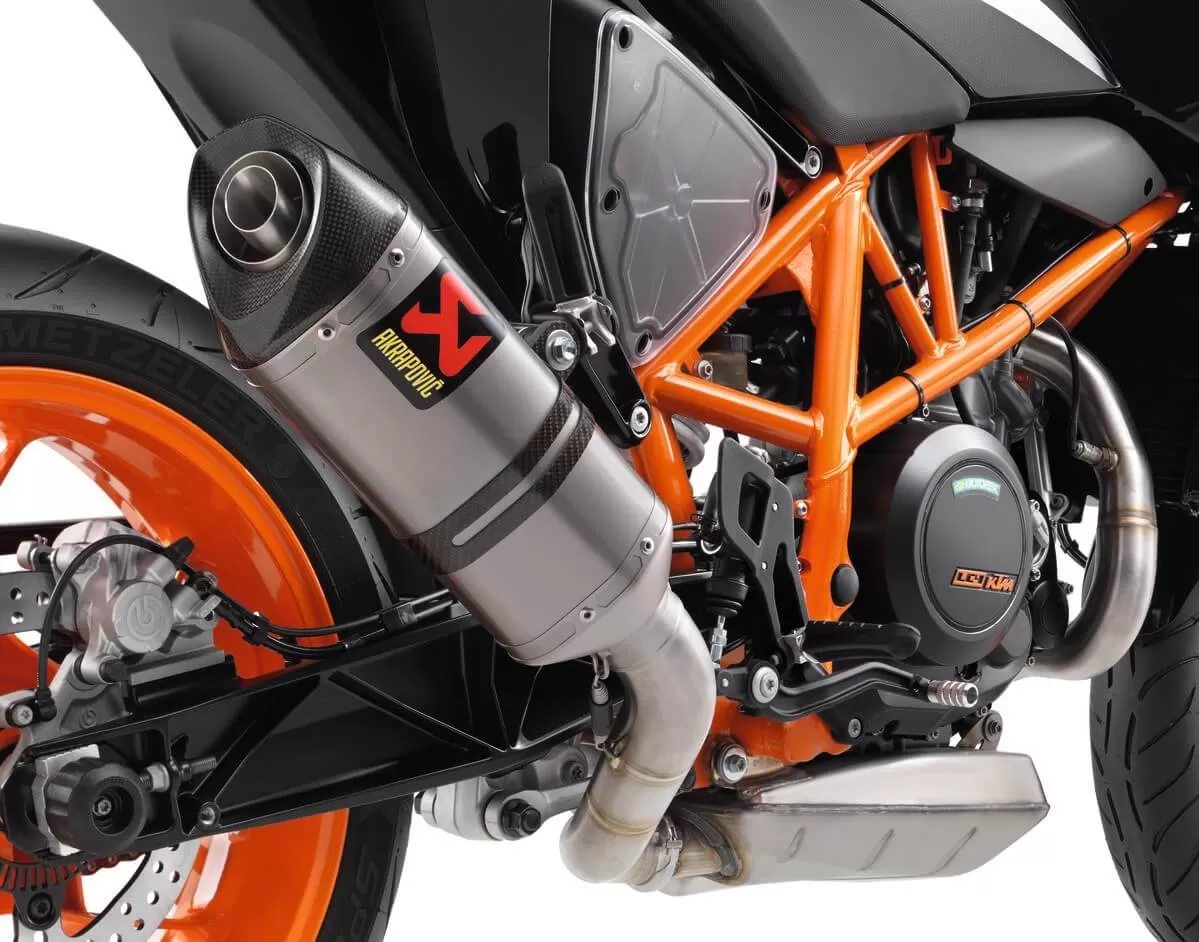 KTM Akrapovic Exhaust Slip-on Line 690 Duke (16-)