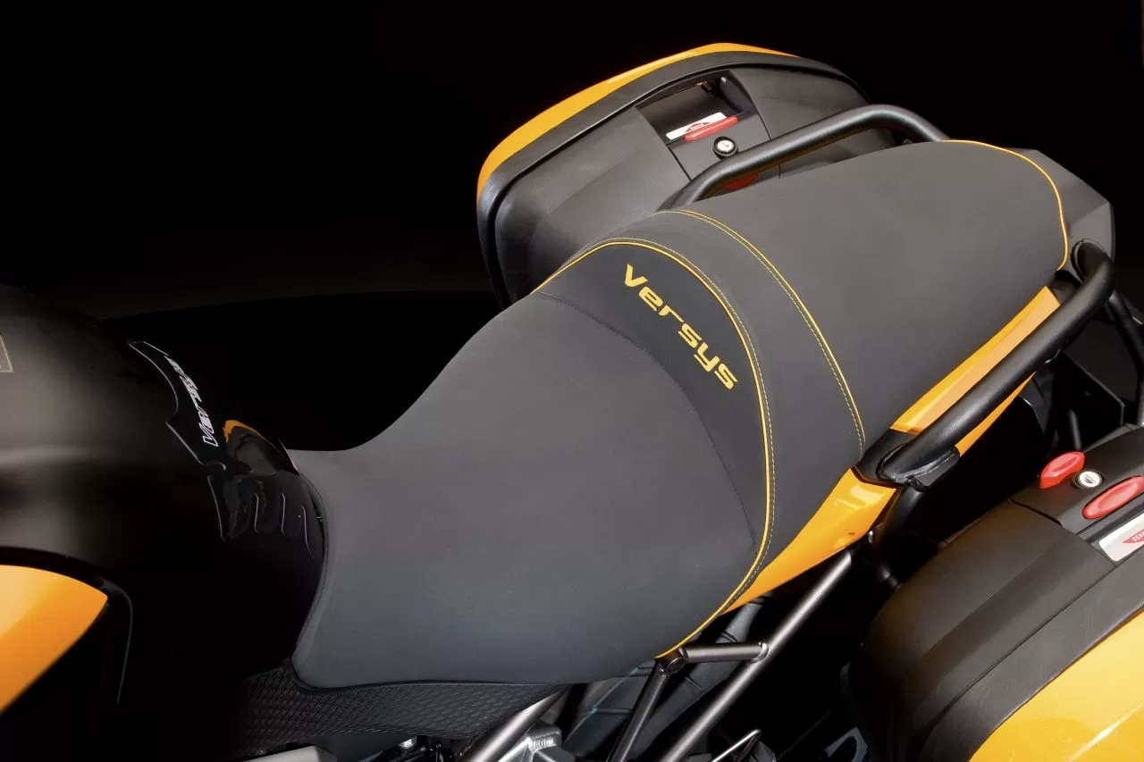 Kawasaki SEAT GEL LOW  BLK/YEL  VERSYS '10