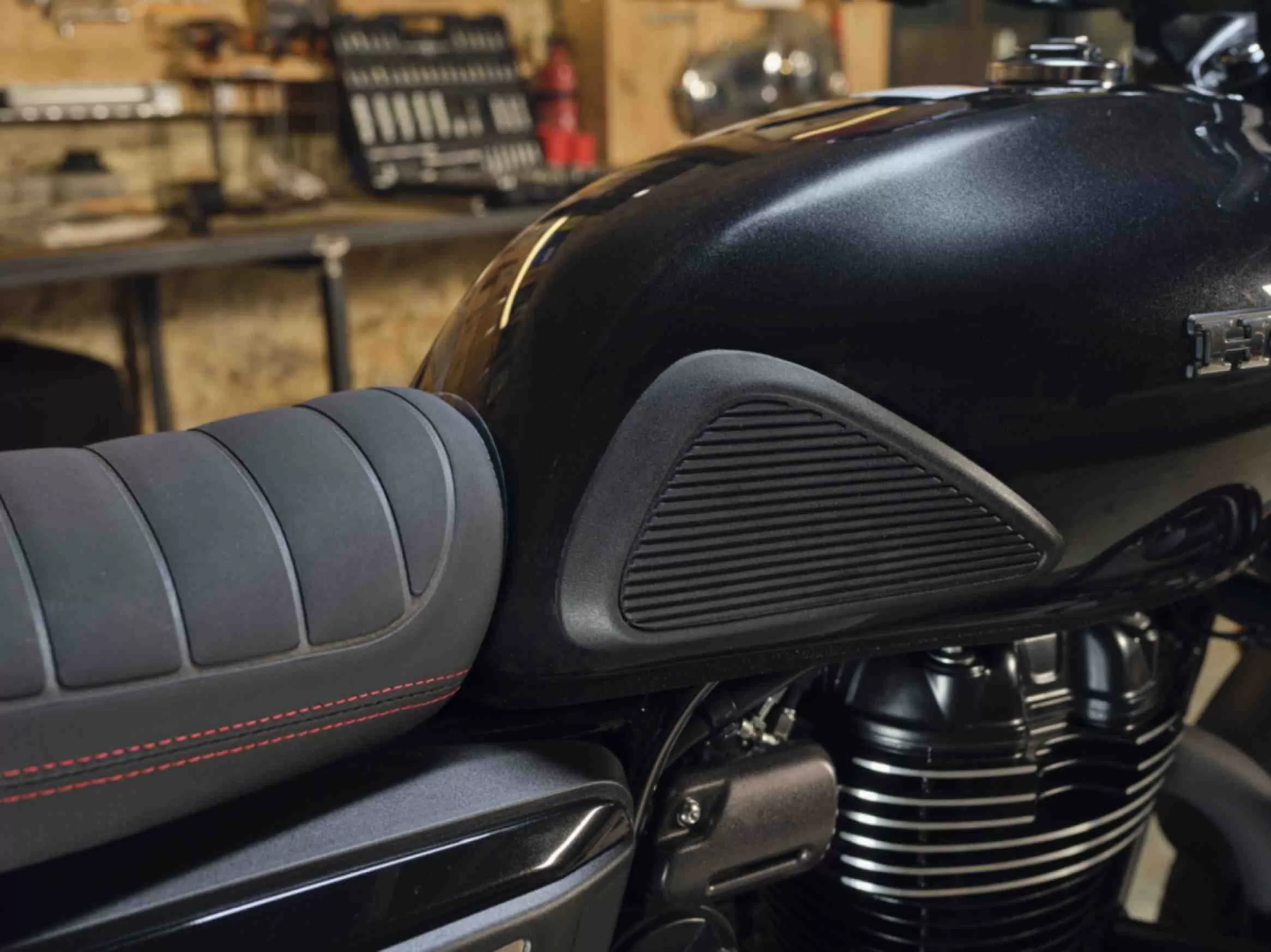 Honda Side Tank Pads