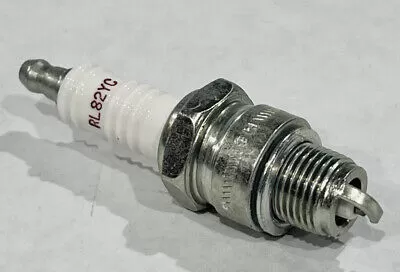 Champion Spark Plug RL82YC OE064