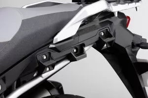 Suzuki Side Case Mounting Kit V-Strom Plastic V-Strom DL 650 XT (17-)
