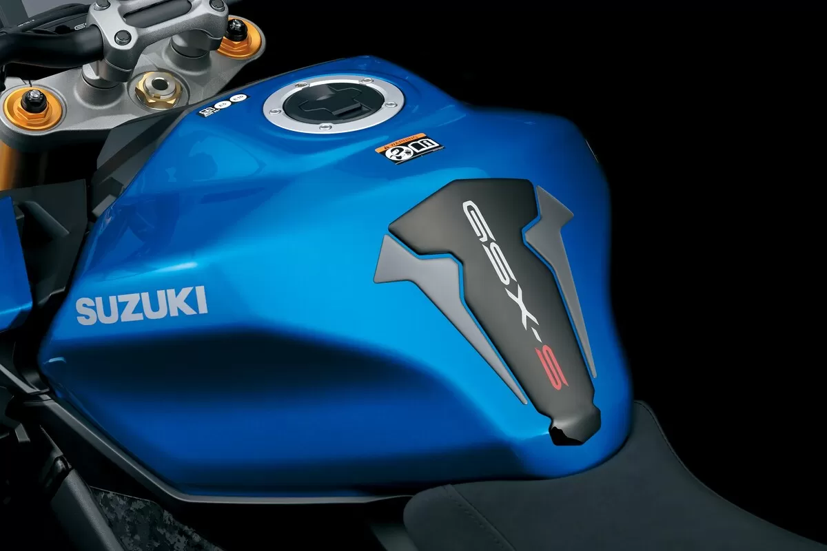 Suzuki Tankpad Grey GSX-S (950 / 1000 / 1000GT)