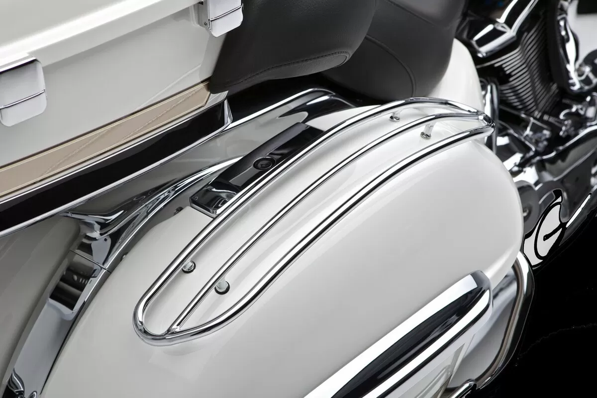 Kawasaki TOP RAILS SADDLEBAG VN1700