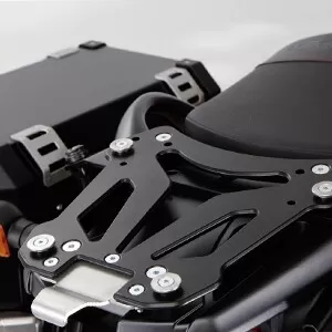 Suzuki Mounting kit for aluminium top case V-Strom DL 650 / XT