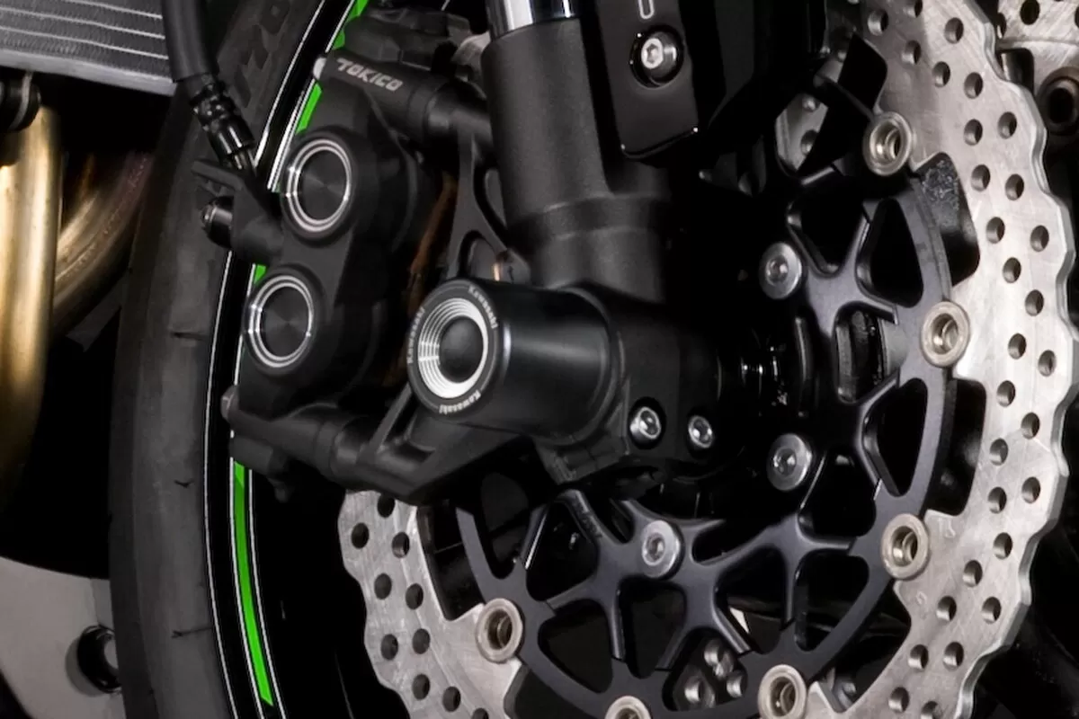 Kawasaki FRONT AXLE SLIDERS ZX1000J/K