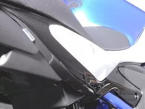 Suzuki Side Cover Decoration Carbon Look Gladius 650 (09-15)