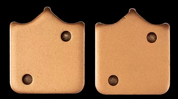 Front brake pads set