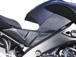 Suzuki Carbon Trim Cover B-King GSX 1300 (08-)