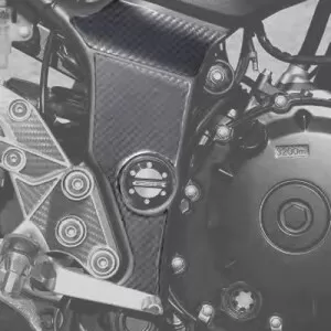 Suzuki Frame decoration set carbon look GSR 750 (11-16)