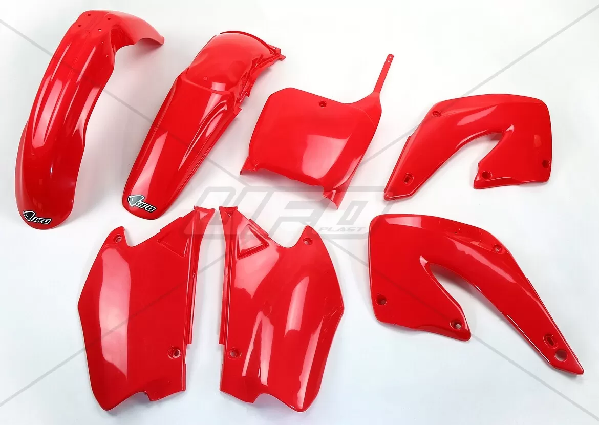 UFO Plastic Kit Red Honda CR125-250 00-01