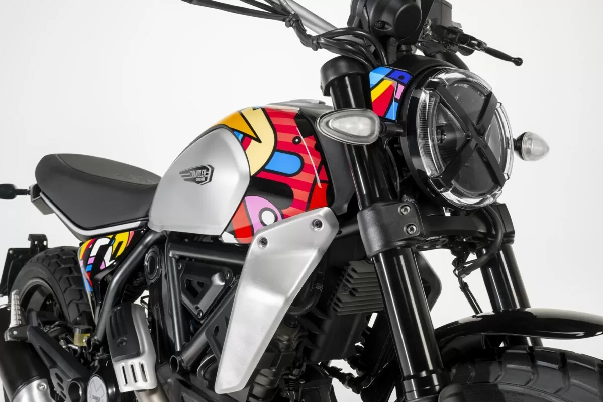 Painted Sets Van Orton